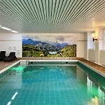 Waldgefluester, Montana Haus *